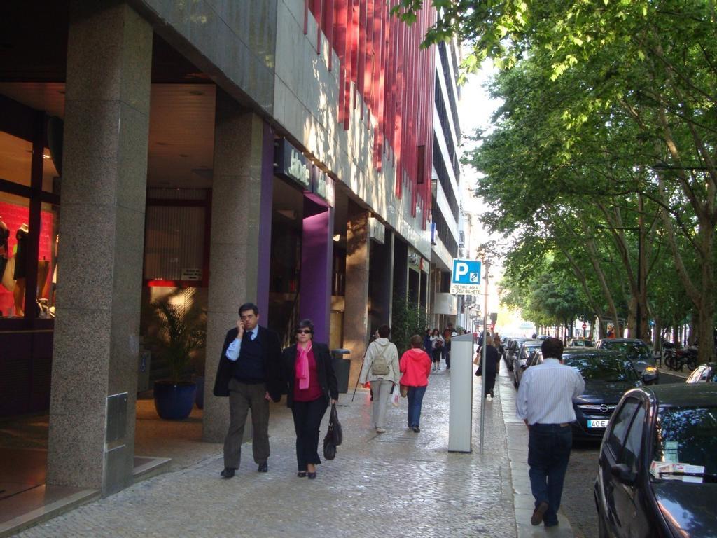 Luxury Apartment In City Centre - Avenida Da Liberdade Lisboa الغرفة الصورة